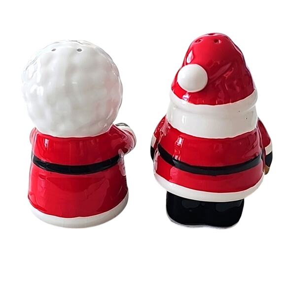 Hallmark Christmas Santa & Mrs. Claus Salt & Pepper Shakers 3." x 2" (NWOB) - Picture 3 of 5